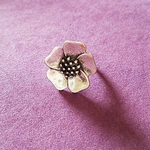 Premier Designs 'Petal' ring
